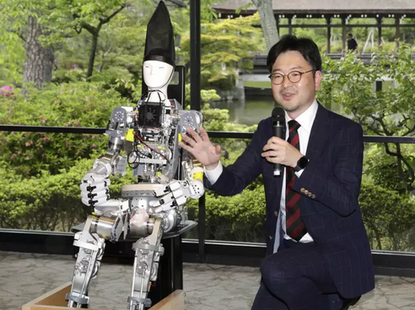 【SEIMEI】純国産人型ロボの検証機　京都で公開、故障で動かず