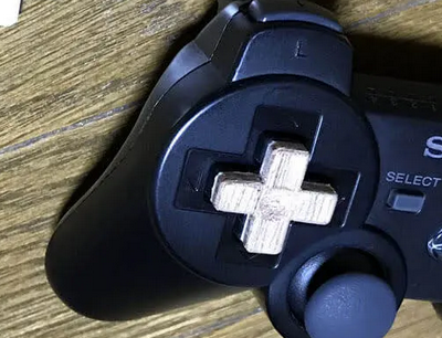 最近の2Dゲーってなんで十字ボタン(方向パッド)で移動操作させないんだ？