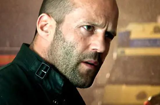 ジェイソン・ステイサムが普通のおじさんかと思ったら元特殊工作員だったみたいな映画