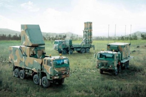 【お笑い韓国軍】 韓国開発の空対地ミサイルがエンジン異常停止。2回とも失敗