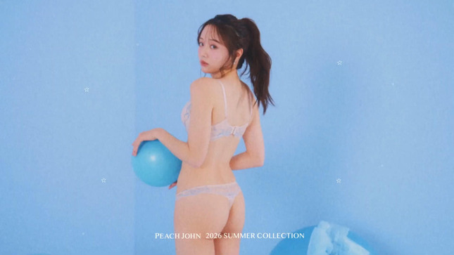 森香澄アナ　激しくお尻に食い込むTバック、谷間！！【GIF動画あり】