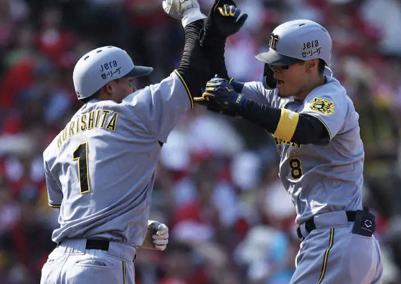 森下翔太 打率.327 出塁率.397 OPS1.070 佐藤輝明 打率.377 出塁率.433 OPS1.113