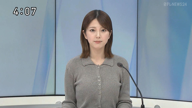 黒田みゆアナ　ニットで胸元強調！！