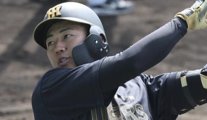 ドラ1立石正広がフリー打撃でバックスクリーン直撃wwwwww