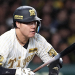 大山悠輔さん、打率.000の伏見に打点数で負けてしまう
