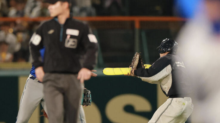 7回裏の打者嶋村で風船乱入で試合中断←あれでレイノルズに間が出来てしまった