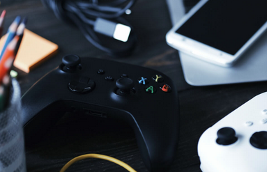 なぜ日本のゲーム会社はスマホ&コンシューマーのマルチプラットフォーム展開に消極的なのか？